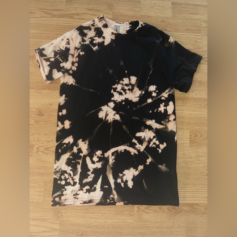 Bleach tie dye shirt